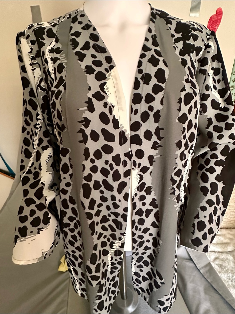Bob Mackie Animal Print Open Front Blouse black tie, dressy country club Y2K